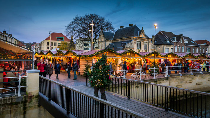 Best Christmas Markets in Europe - Valkenburg Christmas Market - Copyright kerststadvalkenburg.nl - European Best Destinations