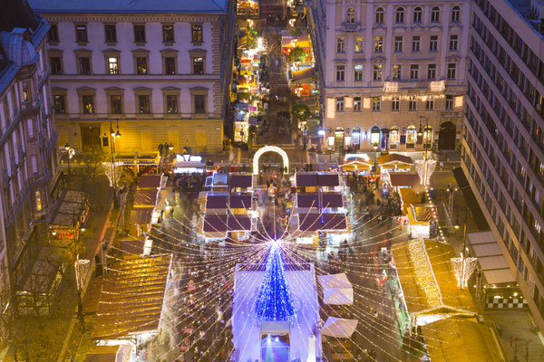 Christmas market in St. Stephen Square, Budapest, Hungary - By Dmitry Pistrov