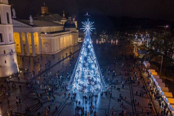   Vilnius Christmas Market - Copyright Saulius Ziura