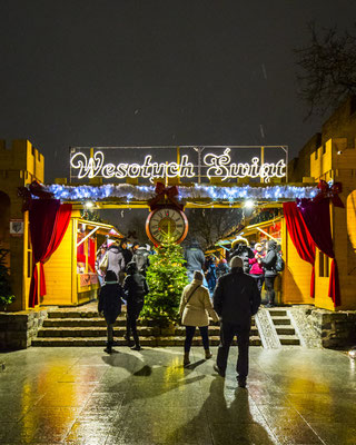 Best Christmas Markets in Europe - Warsaw Christmas Market - F. Kwiatkowski © Warsaw Tourist Office 