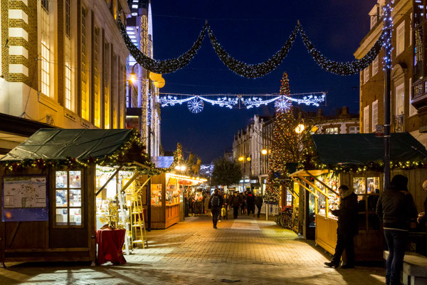 Kingston upon Thames Christmas Market - Copyright inkingston.co.uk