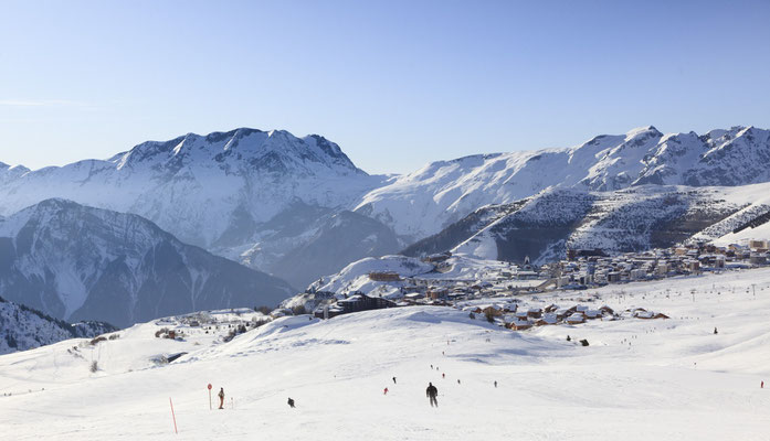 Alpe d'Huez - European Best Ski Resort - Copyright Alpe d'Huez Tourisme