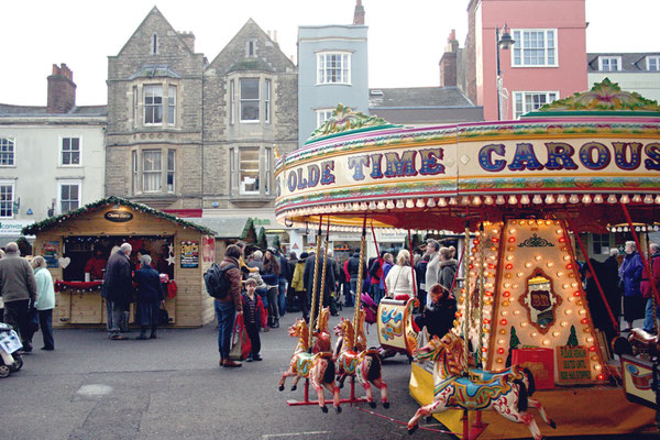 Oxford Christmas Market - Copyright Visit Oxford and OxfordShire