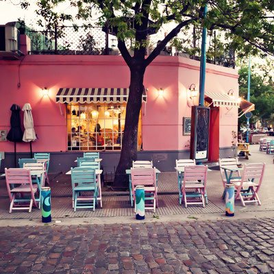 Coffee Shop in Paris, France - Copyright Andrekart Photography