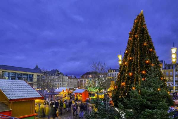   Christmas Market  in Metz, France - Copyrigh © Arnaud Hussenot