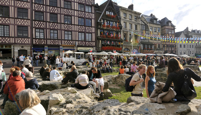 Vieux Marché square in Rouen, France - Copyright Rouen - Normandie Tourisme & Congrès