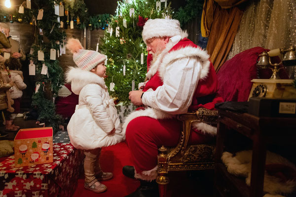 Best Christmas Markets in Europe - Edinburgh Christmas Market - Copyright Edinburgh's Christmas