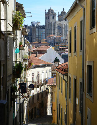  Sé Catedral do Porto, Portugal © European Best Destinations