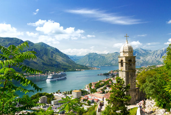 Bay of Kotor copyright pixeldreams.eu