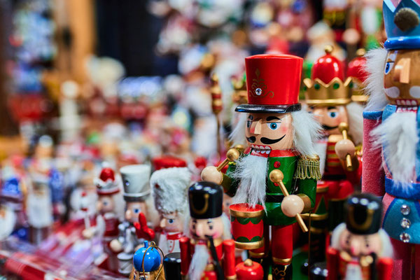 Best Christmas Market in Europe - Advent Basilica Budapest - Best Christmas Market in Europe