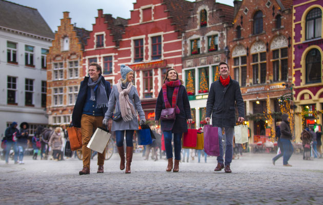 Bruges Christmas market - Copyright JanDHondt