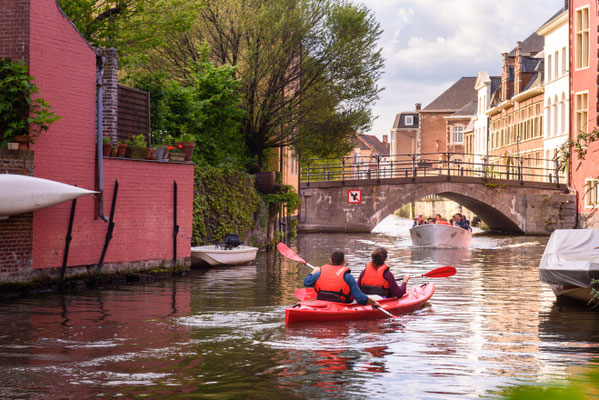 Ghent Kayak copyright Shutterstock / Thomas Dekiere