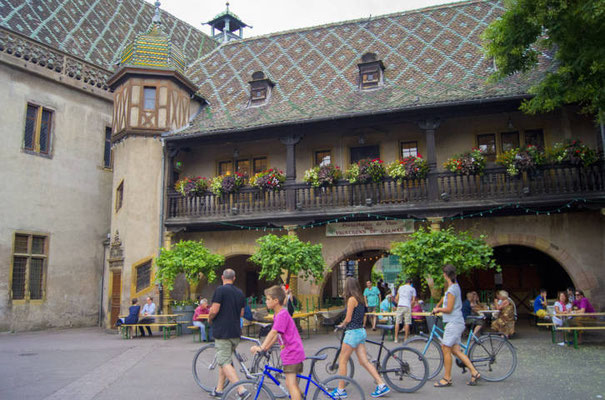 Colmar - Place de l'ancienne Douane - Copyright Colmar Tourisme