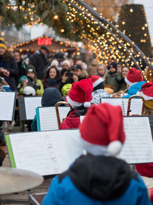 Geneva Christmas Market - Noel Au Quai Copyright Coline Amos Geneva Tourism