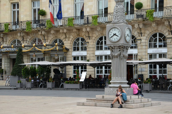 Place-Comédie-Bordeaux