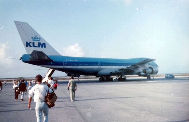 Hato, Curaçao, NA,  naar Schiphol via Zanderije Paramaribo, Suriname, 1986