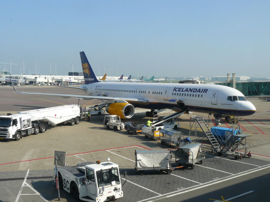 Schiphol naar IJsland, 2011