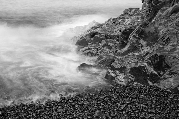 am Strand von Djupalonssandur