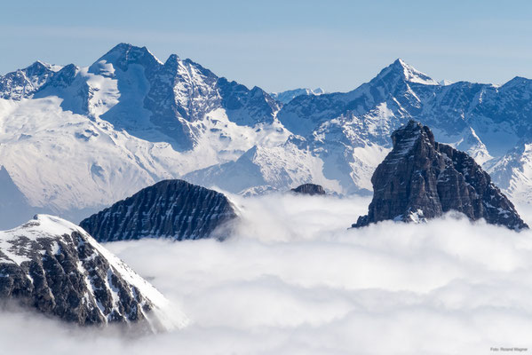 ÜBER DEN WOLKEN - Schneespitze/Monte della Neve, 3.166m - Blick/vista: Ost/est - (45x30cm)