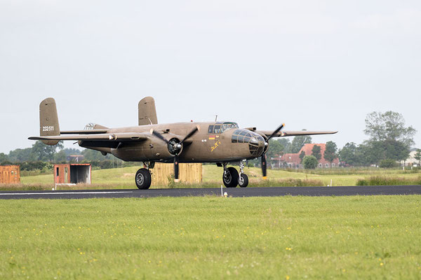 Mitchell B25
