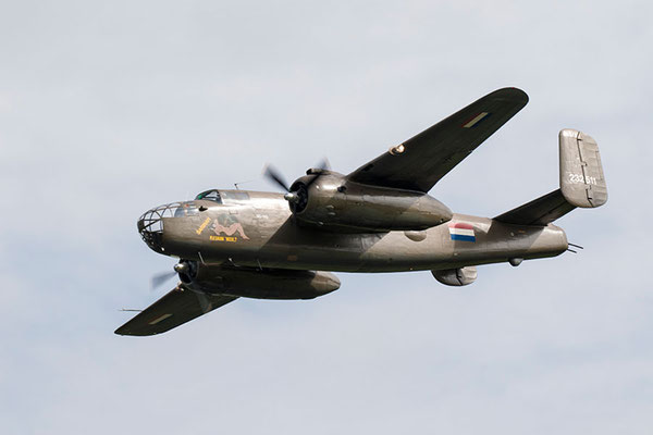 Mitchell B25
