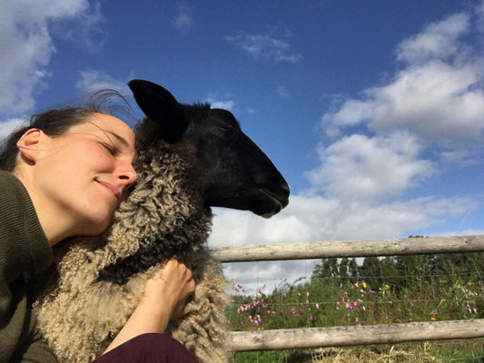 Johanna und Nelly, mit ihr zusammen mache ich die Naturwochen