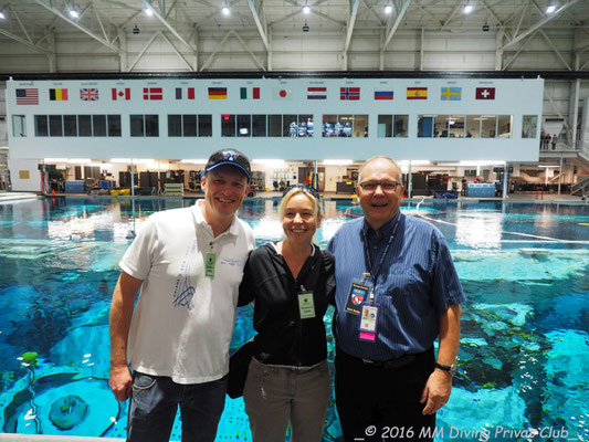 Meine Wenigkeit mit Daniela und Hans Schlegel in NBL Houston (2016)