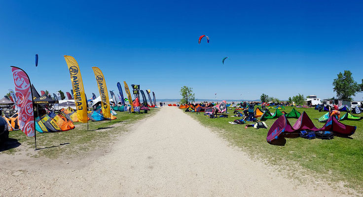 Das freut des Surfer und Kiters Augen 