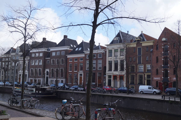 Grachten prägen das Bild der Niederlande, auch in Groningen.