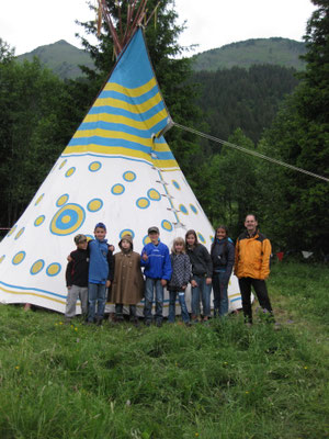 Mondcyklen-Tipi-Gruppe