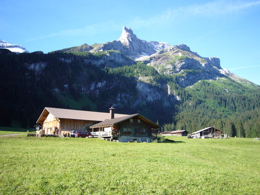 Alp Reusch mit Käsereien