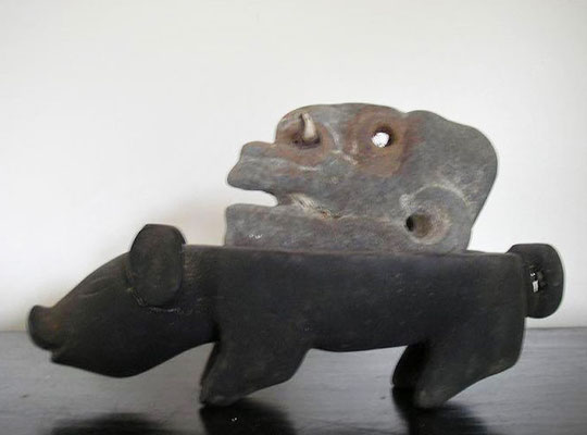 Ambrum Sculpture | Ambrum Island, Melanesia | Wood, Stone and Bone | H:140 x W:240 x D:90mm | Price: $450.00