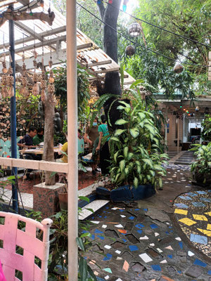 Rustic Mornings Al-Fresco Cafe