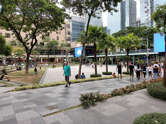 Bonifacio High Street