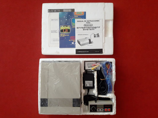 Contenido de la caja de la Nintendo Entertainment System
