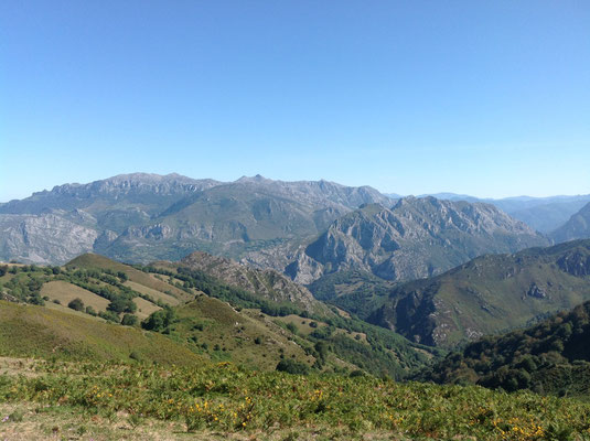 Ruta a Cuevallagar (o Cuellagar), Paisajes de Proaza-Yernes y Tameza--Teverga y Grado. Asturias