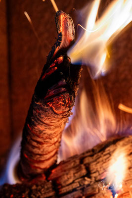 Mein kleiner Holzofen: Feuer und Glut