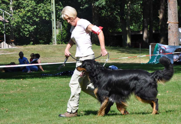 Birgit Heidbüchel mit Farell vom Pirloer Hof