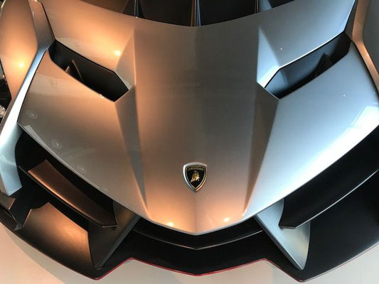 GuideInBologna - The Motor Valley: Lamborghini