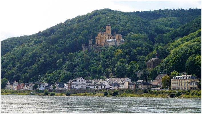 Der Rhein an der Lahn-Mündung
