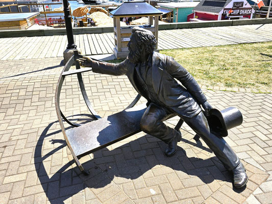  ....William Henry Pope - der Vertreter der Insel an der Charlottetown-Konferenz - holt die restlichen Gäste mit dem Boot ab