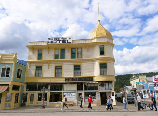 Golden North Hotel wurde 1898 auf dem Höhepunkt des Ansturms erbaut