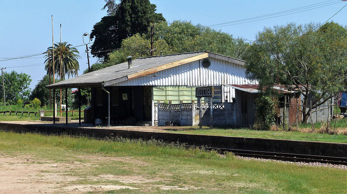 Bahnhof Juanicó - Nähe Canelones