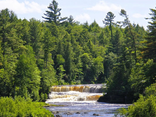 Lower Falls....