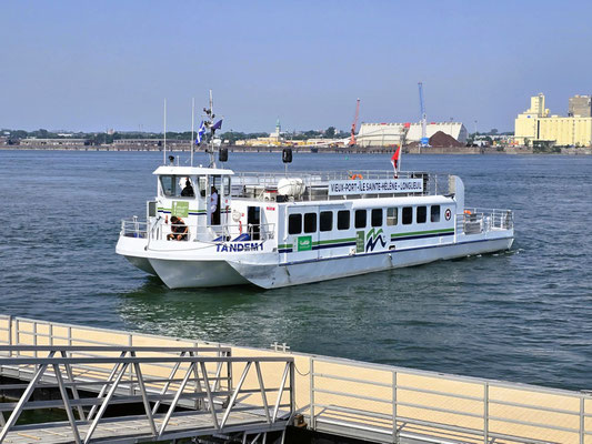 Unser Wassertaxi von Longueuil nach Montréal