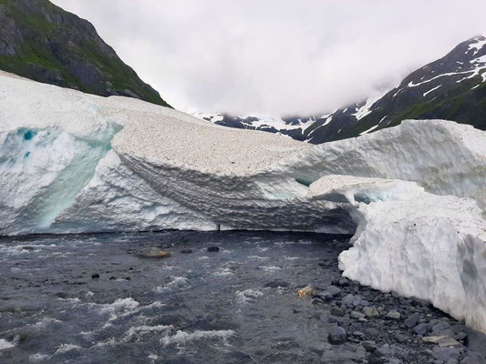 Auf dem Byron Glacier Trail....