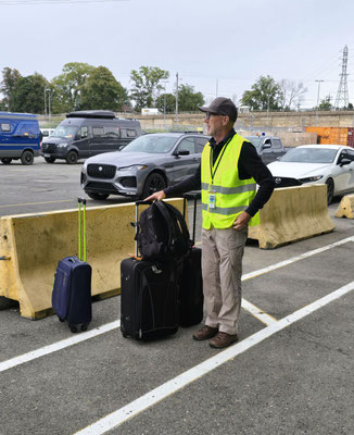 ....skeptischer Blick zurück - ob alles gut laufen wird?