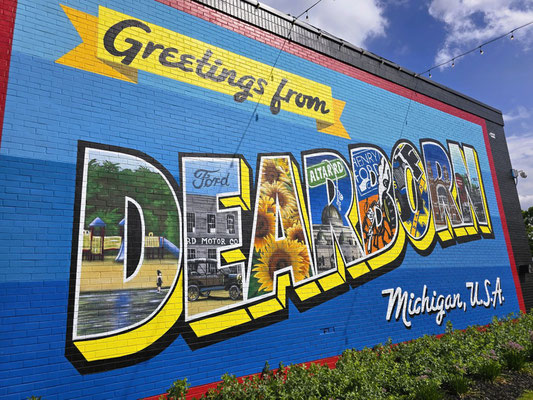 Dearborn - Vorort von Detroit und Hochburg von Ford