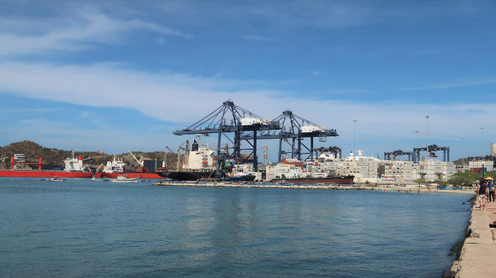 Hafen von Santa Marta
