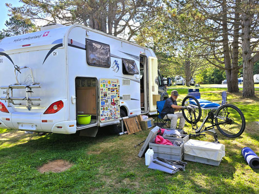 Wir räumen den Keller aus und machen Platz fürs Bike....